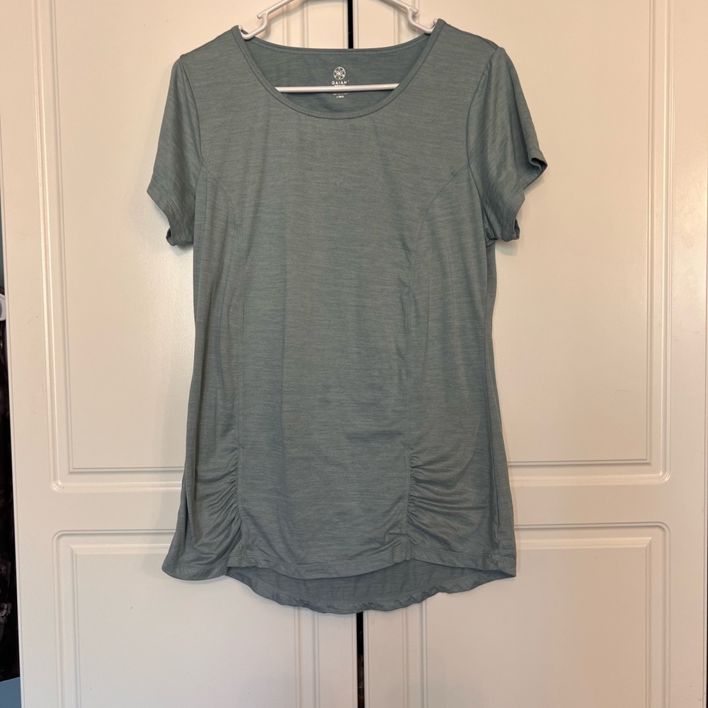 GAIAM Short Sleeve Top, Light Heather Green - L